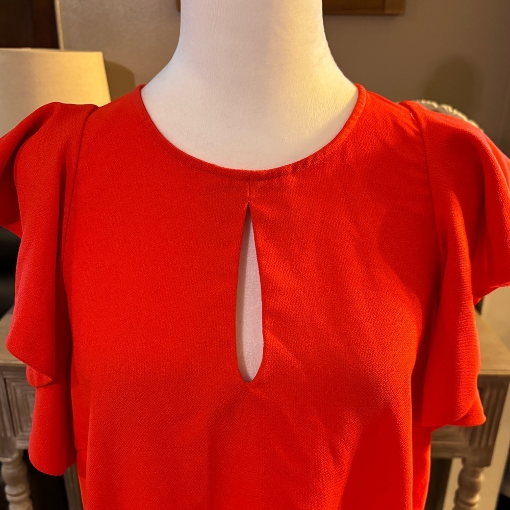 Lulu’s Red Blouse - Picture 2 of 7